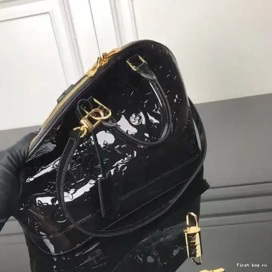 First bag ru VUITTON PM ALMA LOUIS 0613